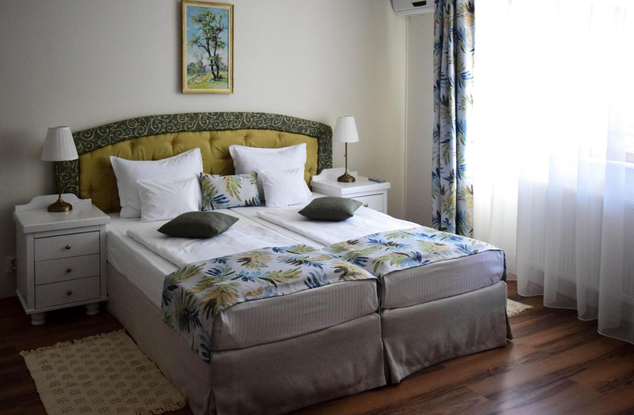 Cabrio Apart Hotel Kolozsvár Kültér fotó