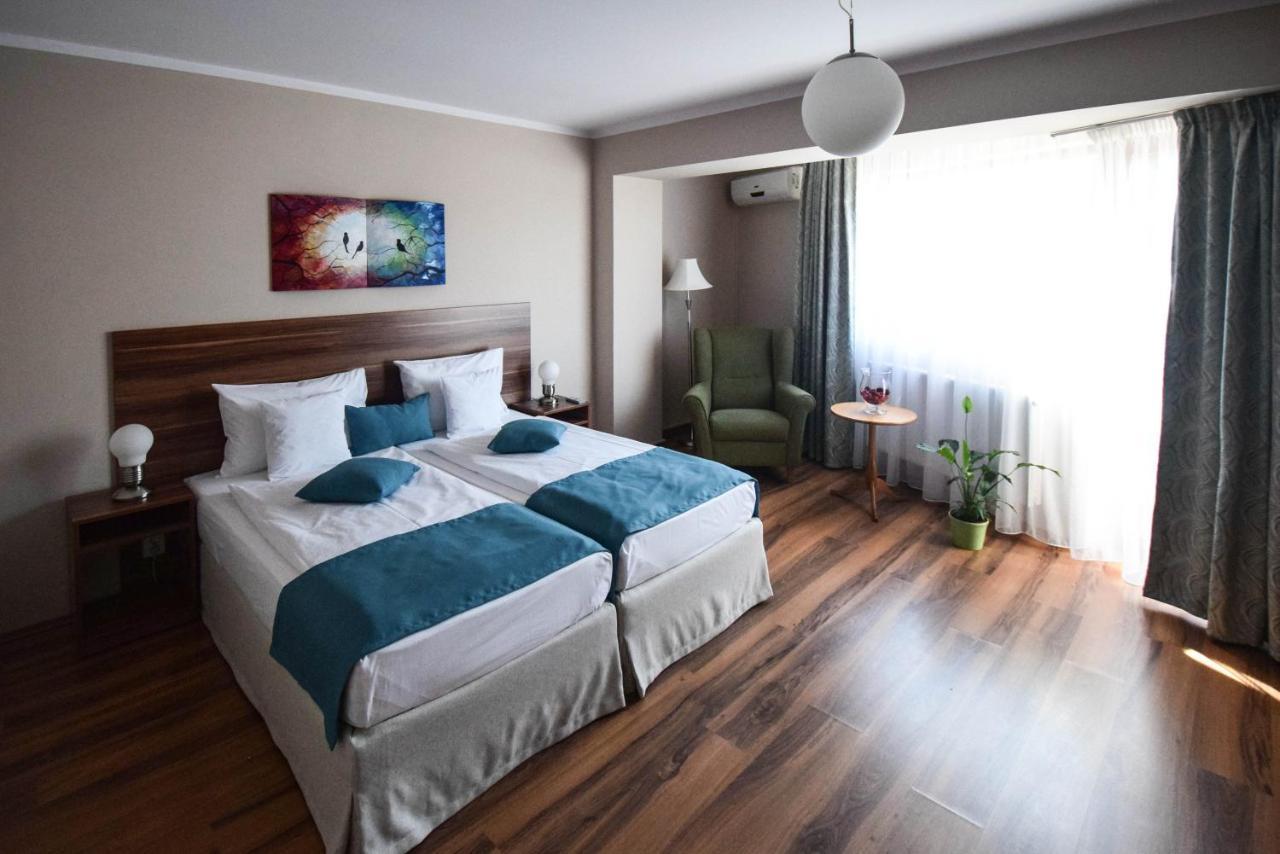 Cabrio Apart Hotel Kolozsvár Kültér fotó