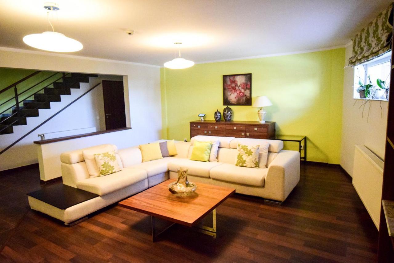 Cabrio Apart Hotel Kolozsvár Kültér fotó