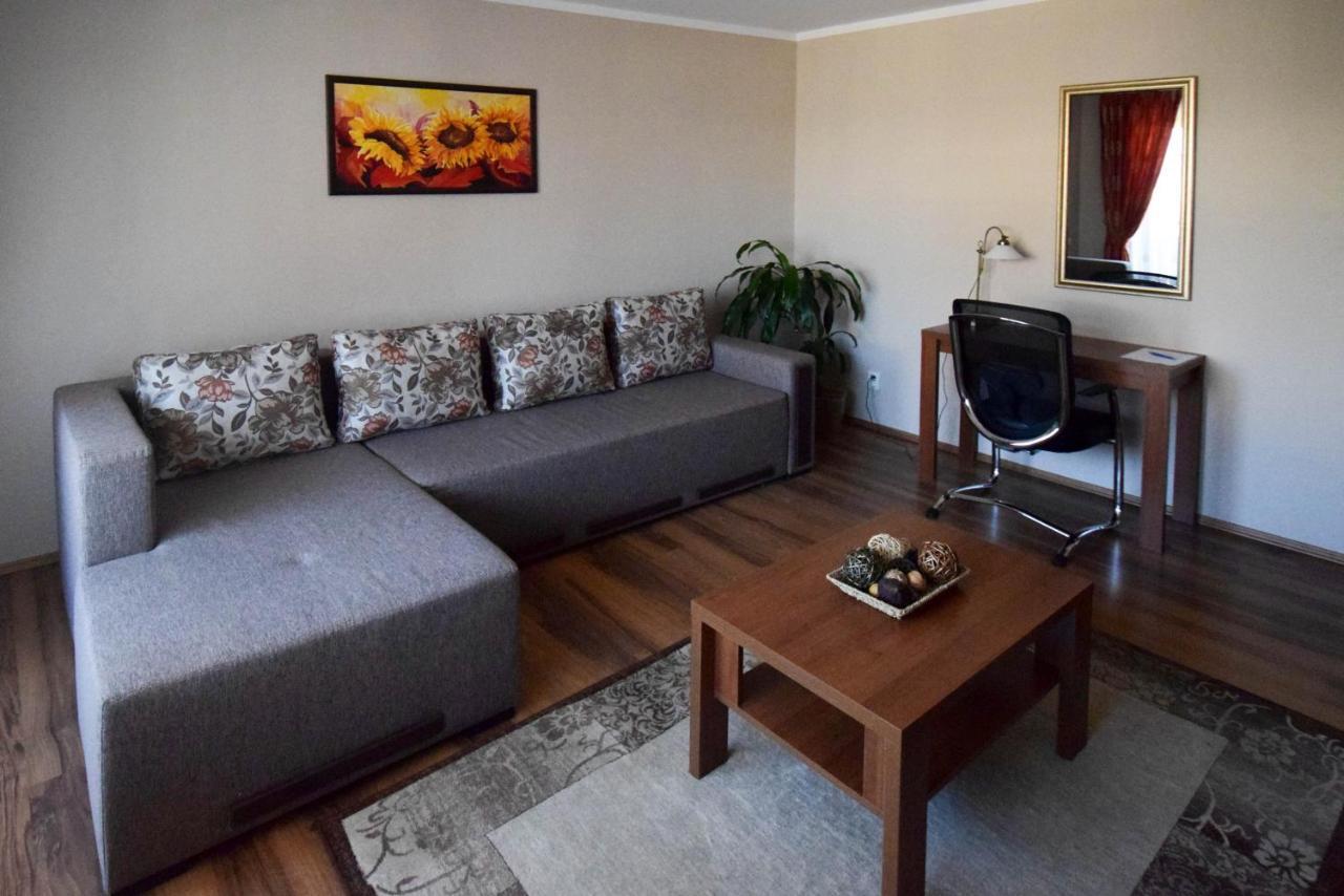 Cabrio Apart Hotel Kolozsvár Kültér fotó
