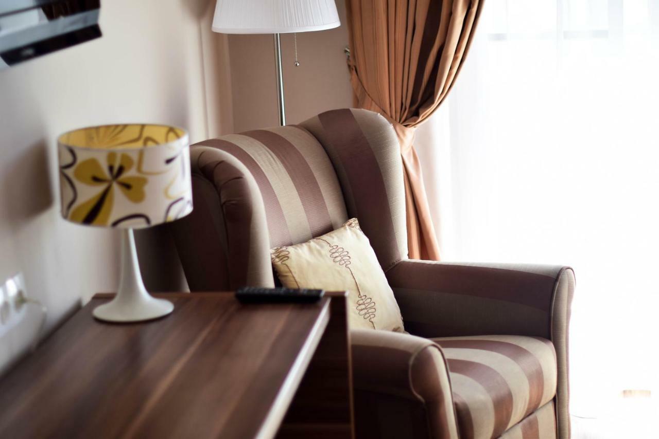 Cabrio Apart Hotel Kolozsvár Kültér fotó